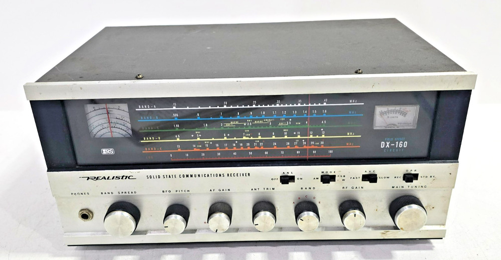 Vintage Realistic DX-160 Ham Radio Communication Receiver